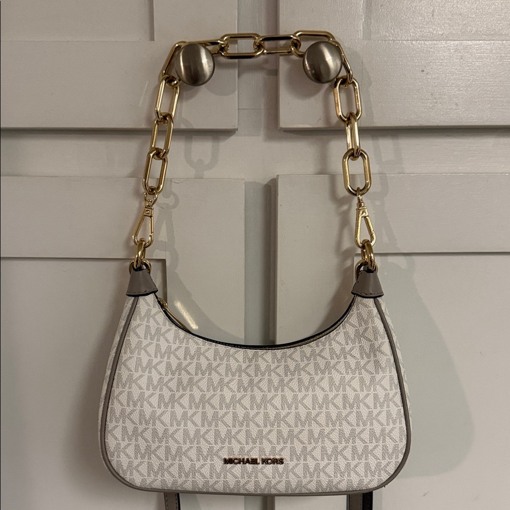 Michael Kors Cream and Gold Shoulder Bag